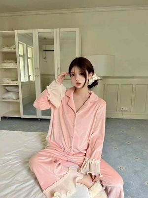 pijama juda chiroyli