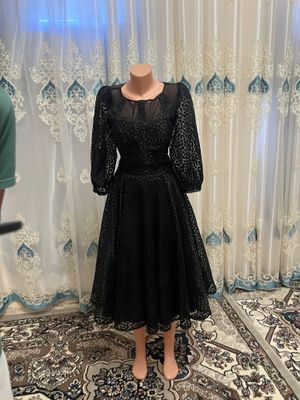 Vecherniy kuylak 2marta kiyilgan narxi 1million