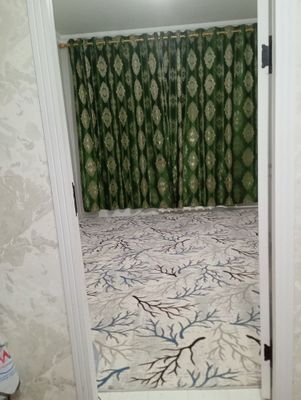 2xonali uyni 1xonasi ijaraga beriladi