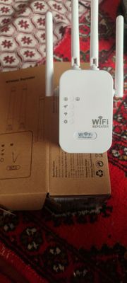 Wi Fi reaeater. Вай Фай усилитель