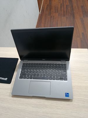 Dell noutbook sotiladi