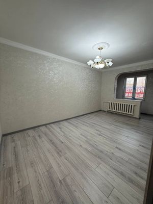 Уй Сотилади Феруза 4/2/4