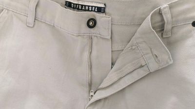 Модел:Баги 03