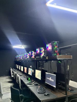 game club | Kompyuter klub sotiladi