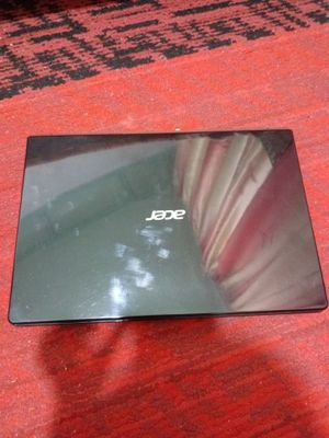 СРОЧНО! Ноутбук Acer Aspire v3-471 core i3