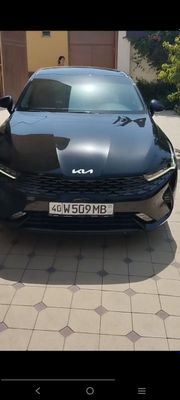 Kia k5 srochno sotiladi