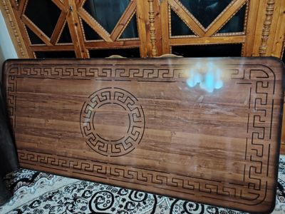 Стол стул б/у холати яхши