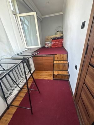 Yunusobod 8-mavzeda talaba qizlar kk