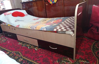 Продам детскую кровать, люлька