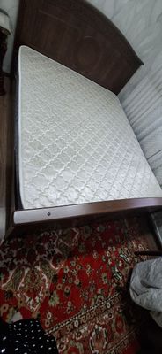 Продам кровать четкий