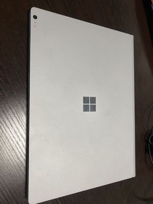 Microsoft Surface Book 2