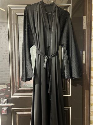 vicherni ko'yne va abaya 2 3 martta kiyilgan