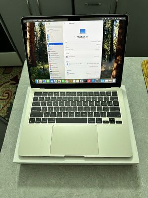 MacBook Air M2 8/256GB Silver
