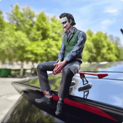 Joker figurasi avtomobil va ofis uchun