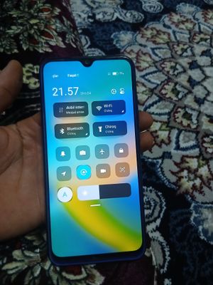 redme not 8  64 gb