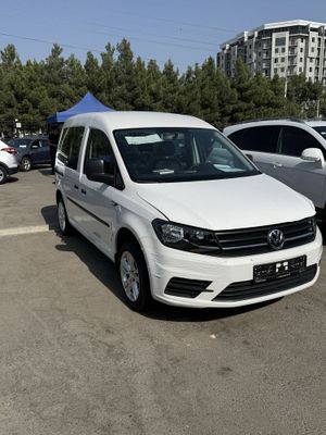 volkswagen caddy мошина янги состаянияси идеал нархини келишилади