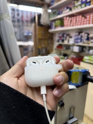 Airpods 3 orginal obmen ham bor 4ancga man doplata qilaman