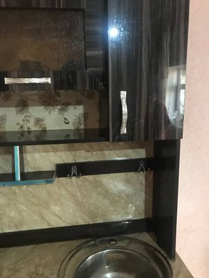 Oshxona mebeli yangi hali koʻp ishlatilmagan