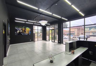Срочно Аренда офис Showroom Тур фирма и т.д. 1 Этаж 300 кв м