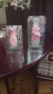 Продаю красивые сувениры в стекле.