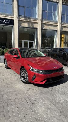 Kia K5 Prestige 2.0