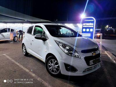 Chevrolet Spark 2019 (2 поз+) родная краска