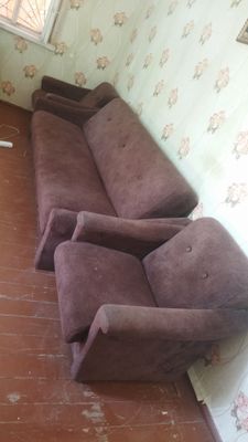 Диван крисло состаеанияа зор