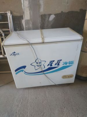 Продается Морозильник