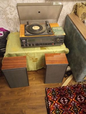 Продам радиолу Вега 323