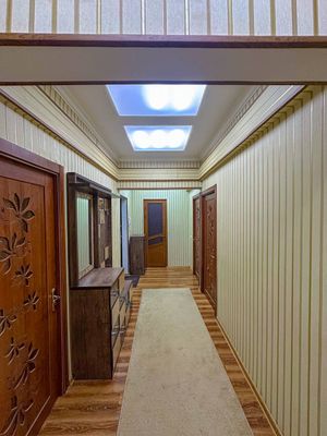 Дружбада 3- хоналик квартира арендага берилади