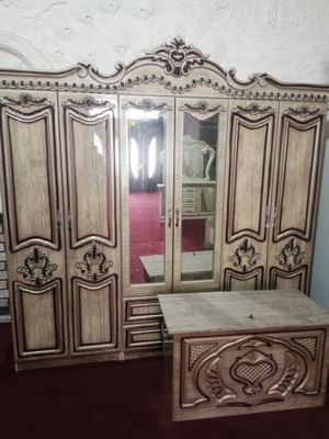 Тозо ишлатилмаган комплект мебель