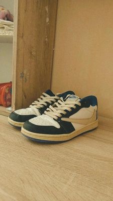 Jordan 1 Low ×Trevis Scott Fragment