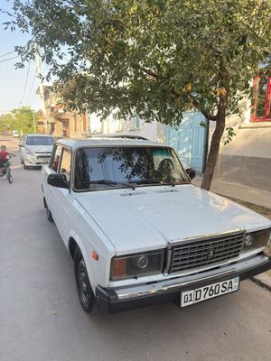 Vaz jigoli 2107 sotiladi faqat naxt 2003 yil