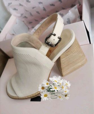 Кожаные босоножки сабо Elle 39-40разм. бохо дерево