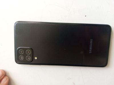 Samsung Galaxy A12