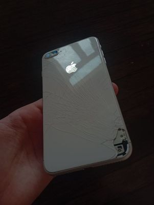 Iphone 8 plus 64gb iOS 16.7.11 da ishledi
