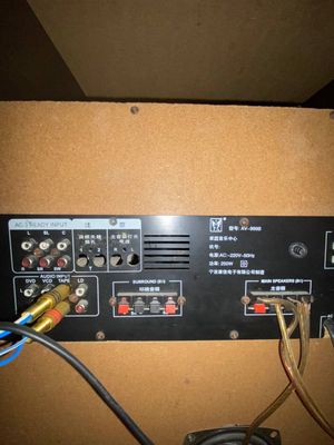 HI-FI MUZIKALNIY SENTR SOTILADI