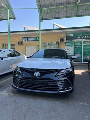 Toyota Camry 2023 GLE-X