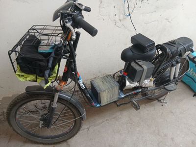 Elektrovelosiped sotiladi . Narxi 6 mln 700 ming som boladigani .