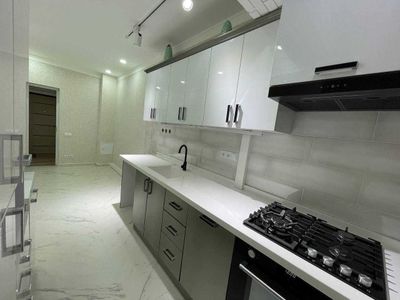 Аренда уютной квартиры 90м2 рядом с метро Космонавтов