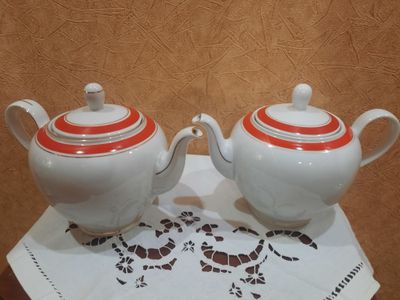 Старая Кахла, фарфоровые чайники, безупречное немецкое качество, в иде