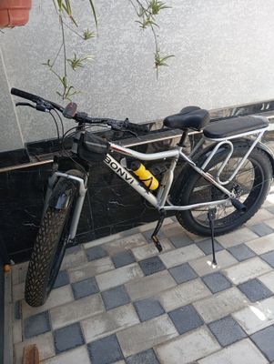 Velo sped sotiladi (28) bolishi 100$