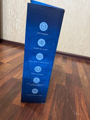 Продаю новый робот-пылесос
