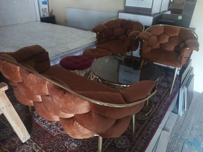Декоративный мебель сотилади