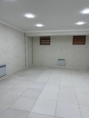 Аренда не желой Офис помещения на Яккасарай район