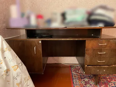 Продам письменный стол