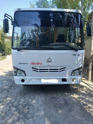 Исузи нс 40 автобус