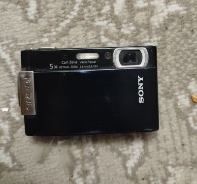 Фотоаппарат Sony сотилади