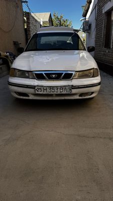 Nexia 1 xolati yaxshi 1996 yil