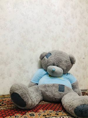 Продается плюшевая мишка